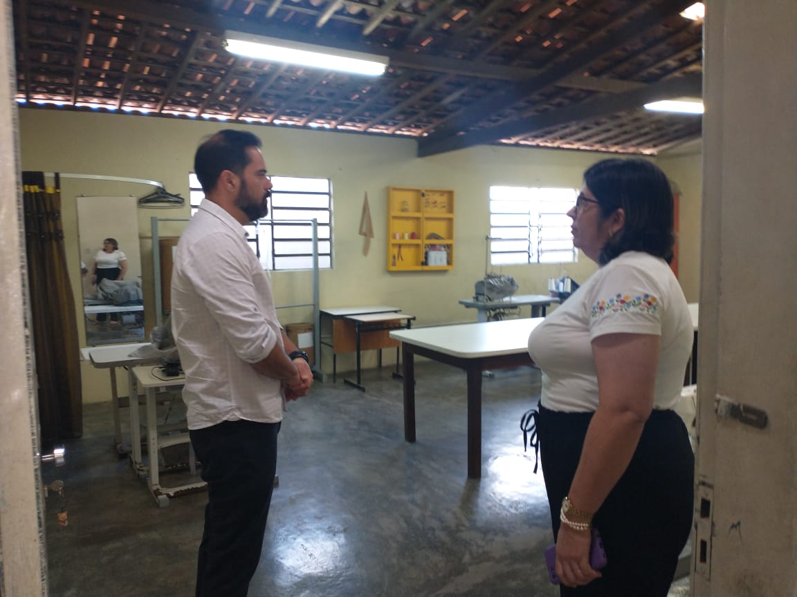 Distrito de São José da Mata: Reabertura de TeleCentro funcionará na Escola de Artes e oferecerá cursos gratuitos aos pais de alunos da rede municipal de ensino